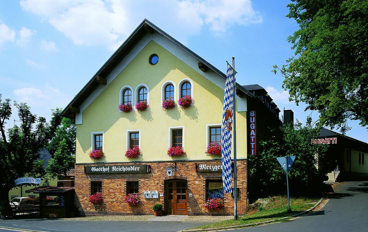 Отель Landgasthof Reichsadler Hochstadt bei Thiersheim Экстерьер фото